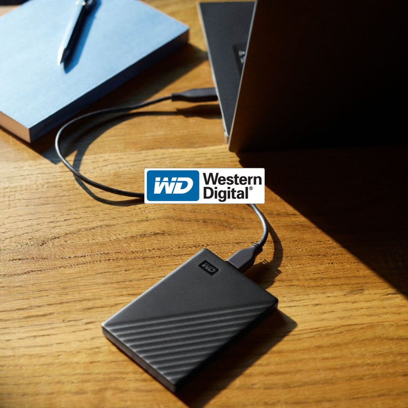 Disque Dur WD My Passport 2 To face en situation
