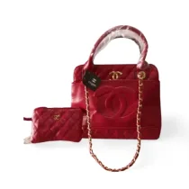 Sac_à_main_Coco_Chanel_rouge