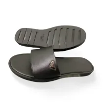 Sandale_homme_Prada