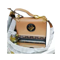 Sac_bandoulière_Fendi